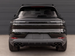 Porsche Cayenne Base AWD 2026