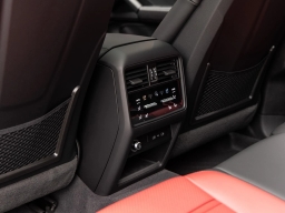 Porsche Cayenne Base AWD 2026