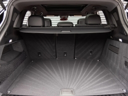 Porsche Cayenne Base AWD 2026
