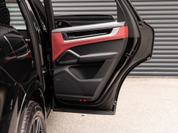 Porsche Cayenne Base AWD 2026