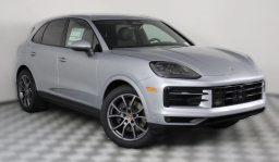 Porsche Cayenne Base AWD 2026