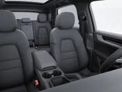 Porsche Cayenne Base AWD 2026