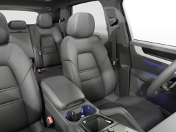 Porsche Cayenne Base AWD 2026