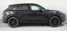 Porsche Cayenne Base AWD 2026