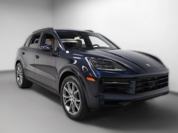 Porsche Cayenne Base AWD 2026