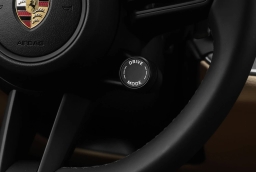 Porsche Cayenne Base AWD 2026