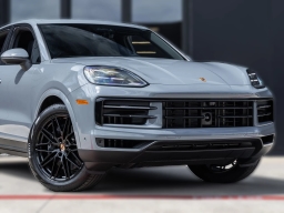Porsche Cayenne Base AWD 2026