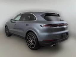 Porsche Cayenne Base AWD 2026