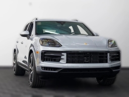 Porsche Cayenne Base AWD 2026