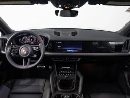 Porsche Cayenne Base AWD 2026