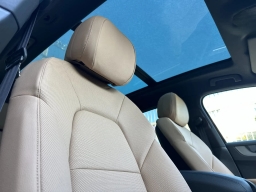 Porsche Cayenne Base AWD 2026