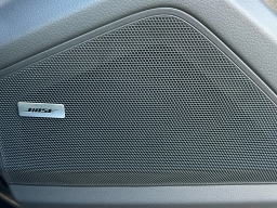 Porsche Cayenne Base AWD 2026