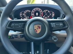 Porsche Cayenne Base AWD 2026