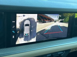 Porsche Cayenne Base AWD 2026