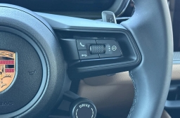 Porsche Cayenne Base AWD 2026