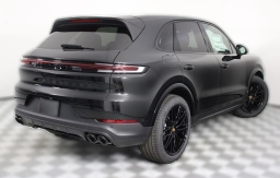 Porsche Cayenne Base AWD 2026