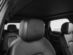 Porsche Cayenne Base AWD 2026