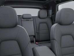 Porsche Cayenne Base AWD 2026