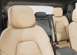 Porsche Cayenne Base AWD 2026