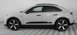Porsche Macan Electric 4 AWD 2026
