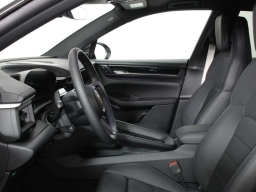 Porsche Macan Electric 4 AWD 2026