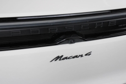 Porsche Macan Electric 4 AWD 2026