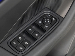 Porsche Macan Electric 4 AWD 2026