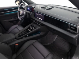 Porsche Macan Electric 4 AWD 2026