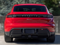 Porsche Macan Electric 4 AWD 2026