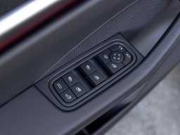 Porsche Macan Electric 4 AWD 2026