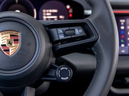Porsche Macan Electric 4 AWD 2026