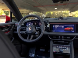 Porsche Macan Electric 4 AWD 2026