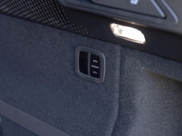 Porsche Macan Electric 4 AWD 2026