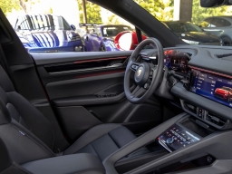 Porsche Macan Electric 4 AWD 2026