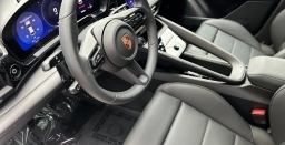 Porsche Macan Electric 4 AWD 2026