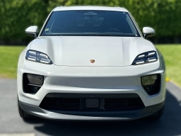 Porsche Macan Electric 4 AWD 2026