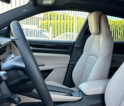 Porsche Macan Electric 4 AWD 2026