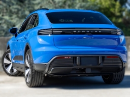 Porsche Macan Electric 4 AWD 2026