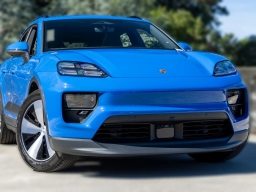 Porsche Macan Electric 4 AWD 2026