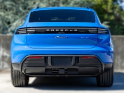 Porsche Macan Electric 4 AWD 2026