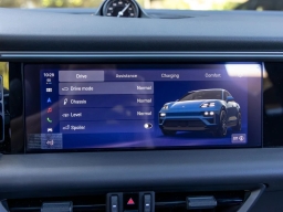 Porsche Macan Electric 4 AWD 2026