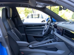 Porsche Macan Electric 4 AWD 2026