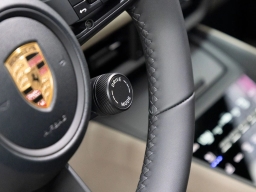 Porsche Macan Electric 4 AWD 2026