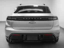 Porsche Macan Electric 4 AWD 2026