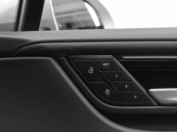 Porsche Macan Electric 4 AWD 2026