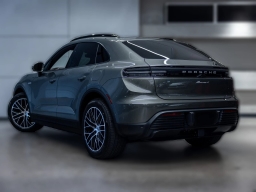 Porsche Macan Electric 4 AWD 2026