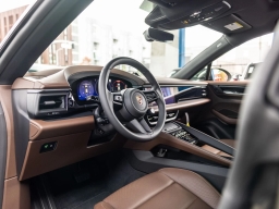 Porsche Macan Electric 4 AWD 2026