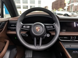 Porsche Macan Electric 4 AWD 2026