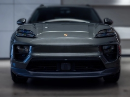 Porsche Macan Electric 4 AWD 2026