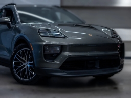 Porsche Macan Electric 4 AWD 2026